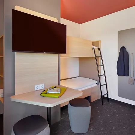 Koeln-frechen Hotell 3*