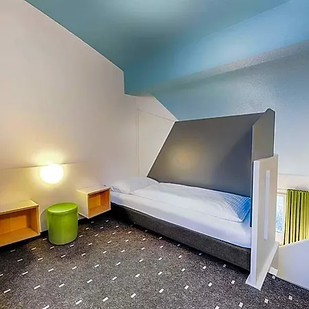 Koeln-frechen Hotel 3*